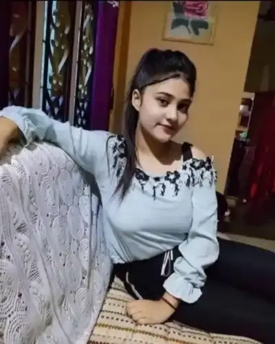Call Girls Service in Sultan Pur Majra